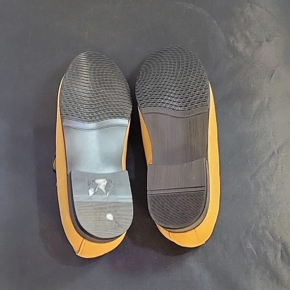 BRAND NEW MORE DAYS SUEDE ALMOND TOE SLIP-ON WOMEN
